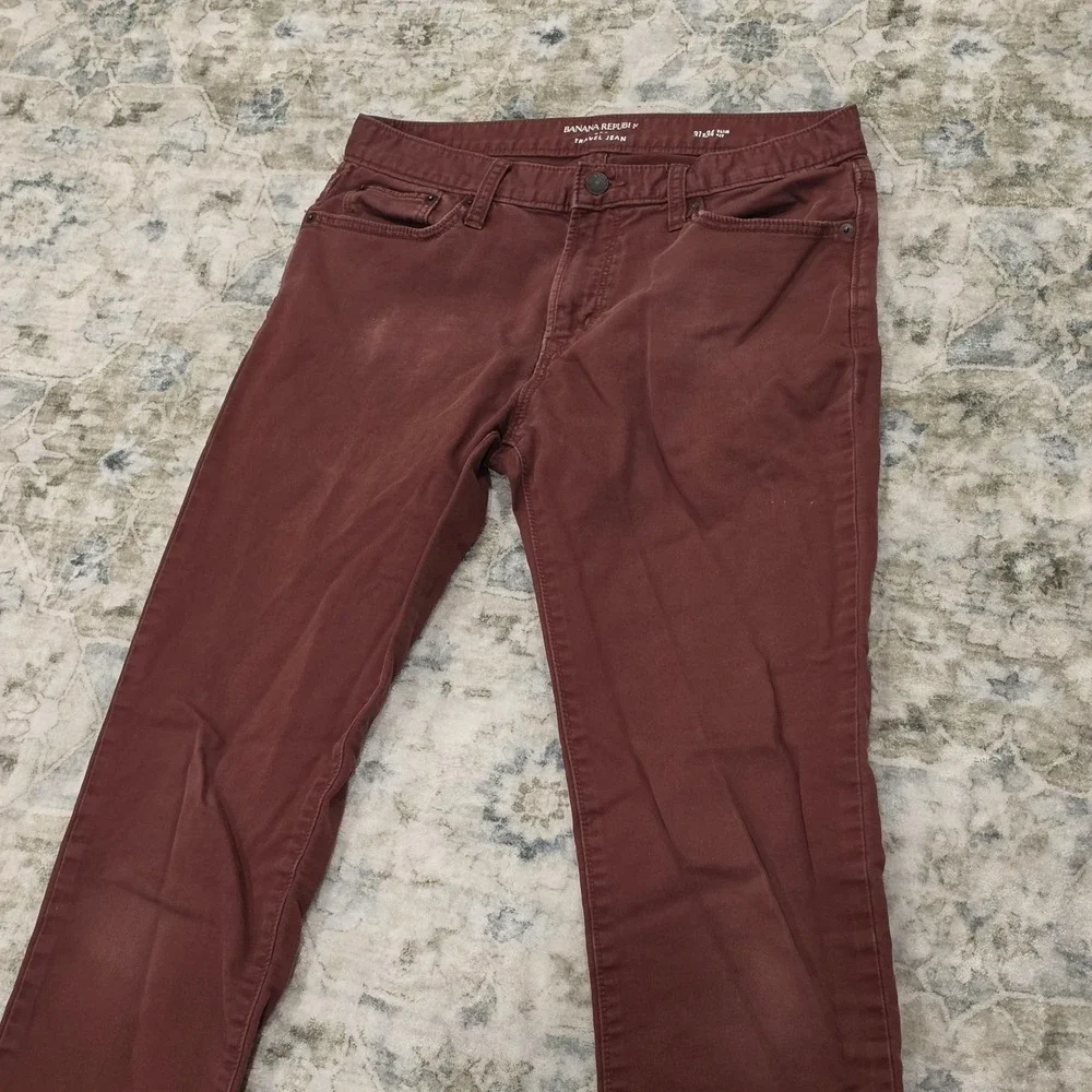 Banana Republic Travel Jean Mens 31x34 Slim Fit Burgundy Maroon Stretch Pants